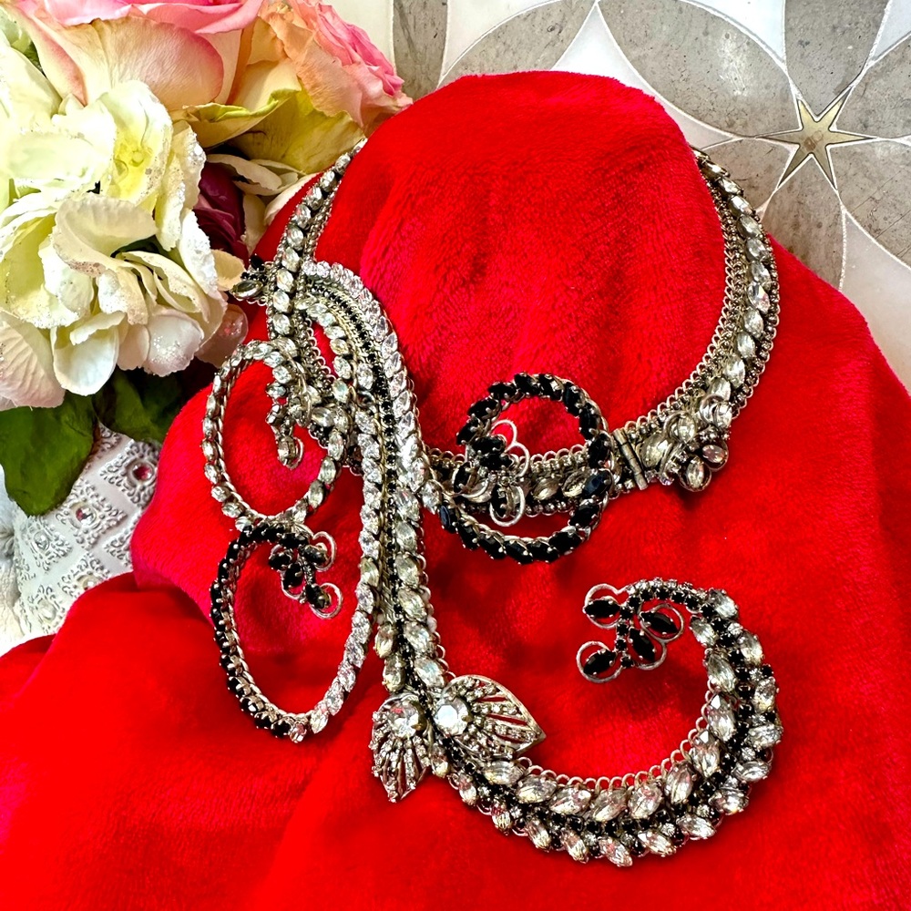 Erickson Beamon-Crystal Swirl Necklace